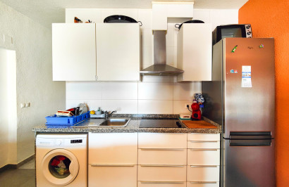 Resale - Apartment / Flat - Torrevieja - torrevieja