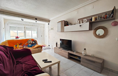 Reventa - Casa de Pueblo - San Miguel de Salinas