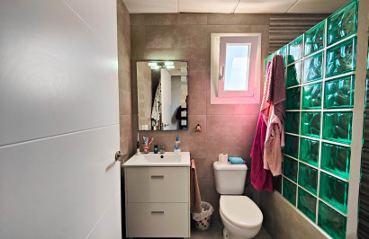 Reventa - Casa de Pueblo - San Miguel de Salinas