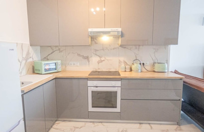 Resale - Apartment / Flat - Orihuela Costa - Villamartín