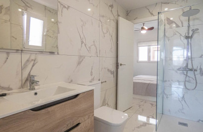 Resale - Apartment / Flat - Orihuela Costa - Villamartín